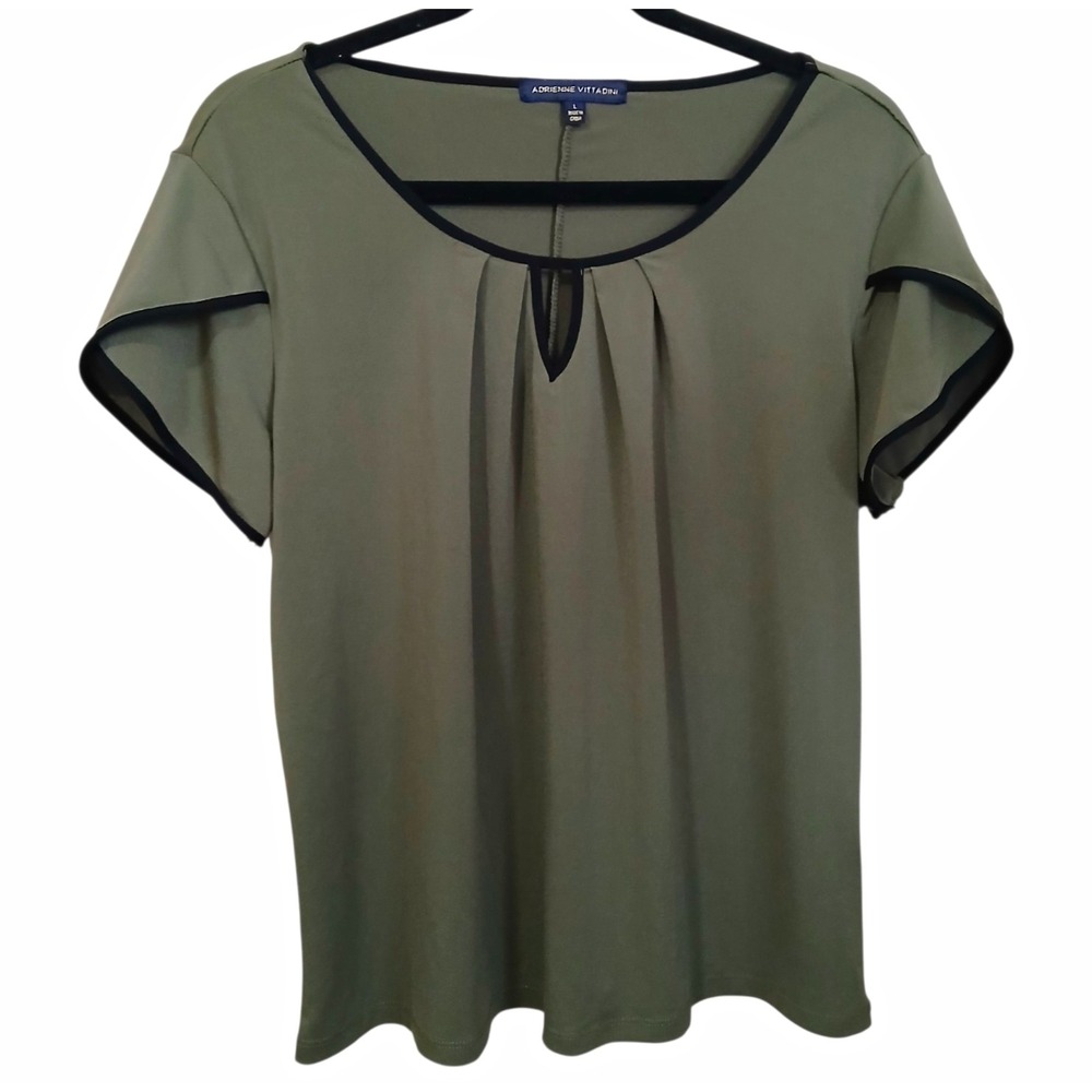 Adrienne Vittadini Top Womens Large Olive Green Pleated Keyhole Short Sleeve L